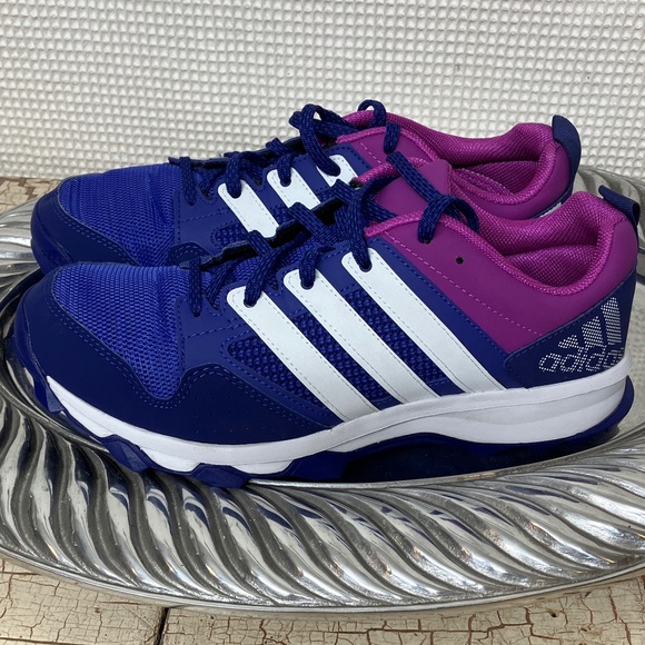 Adidas women’s running shoes - Picture 3 of 11